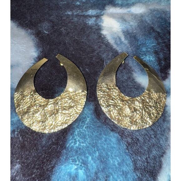 EARRINGS Golden Textured/Smooth Hoops - Picture 7 of 11